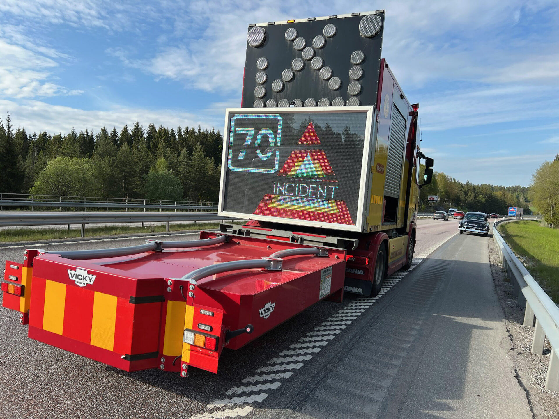 Tryggt med MHRF-försäkringen i vägrenen